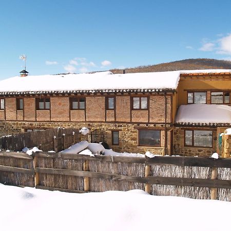 Hotel Rural Piedra Abierta San Martin de Perapertu Exterior foto
