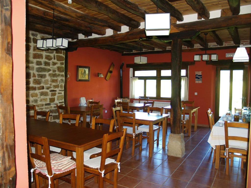 Hotel Rural Piedra Abierta San Martin de Perapertu Exterior foto