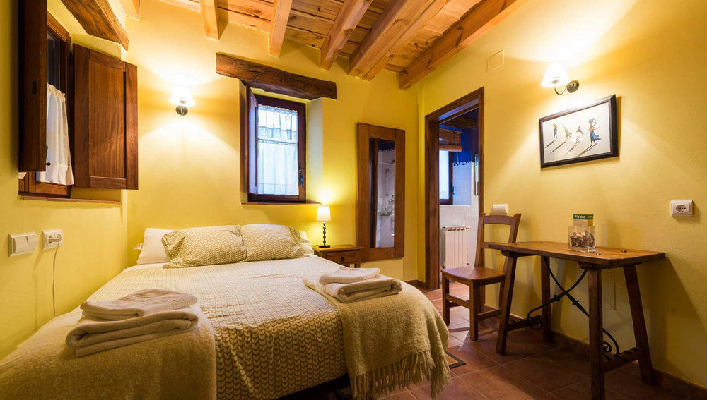 Hotel Rural Piedra Abierta San Martin de Perapertu Exterior foto